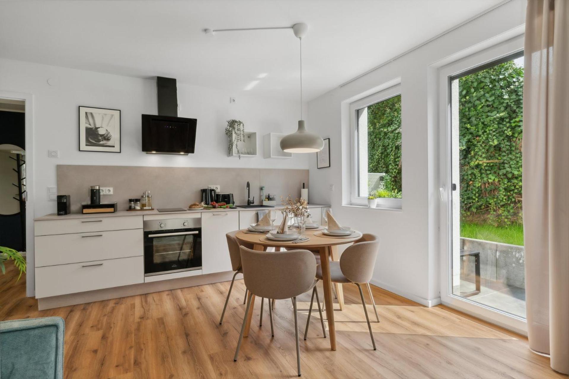 Zwei Apartments Fuer Bis Zu 8 Personen Zentral, Modern, Mit Terrasse & Balkon Bielefeld Dış mekan fotoğraf