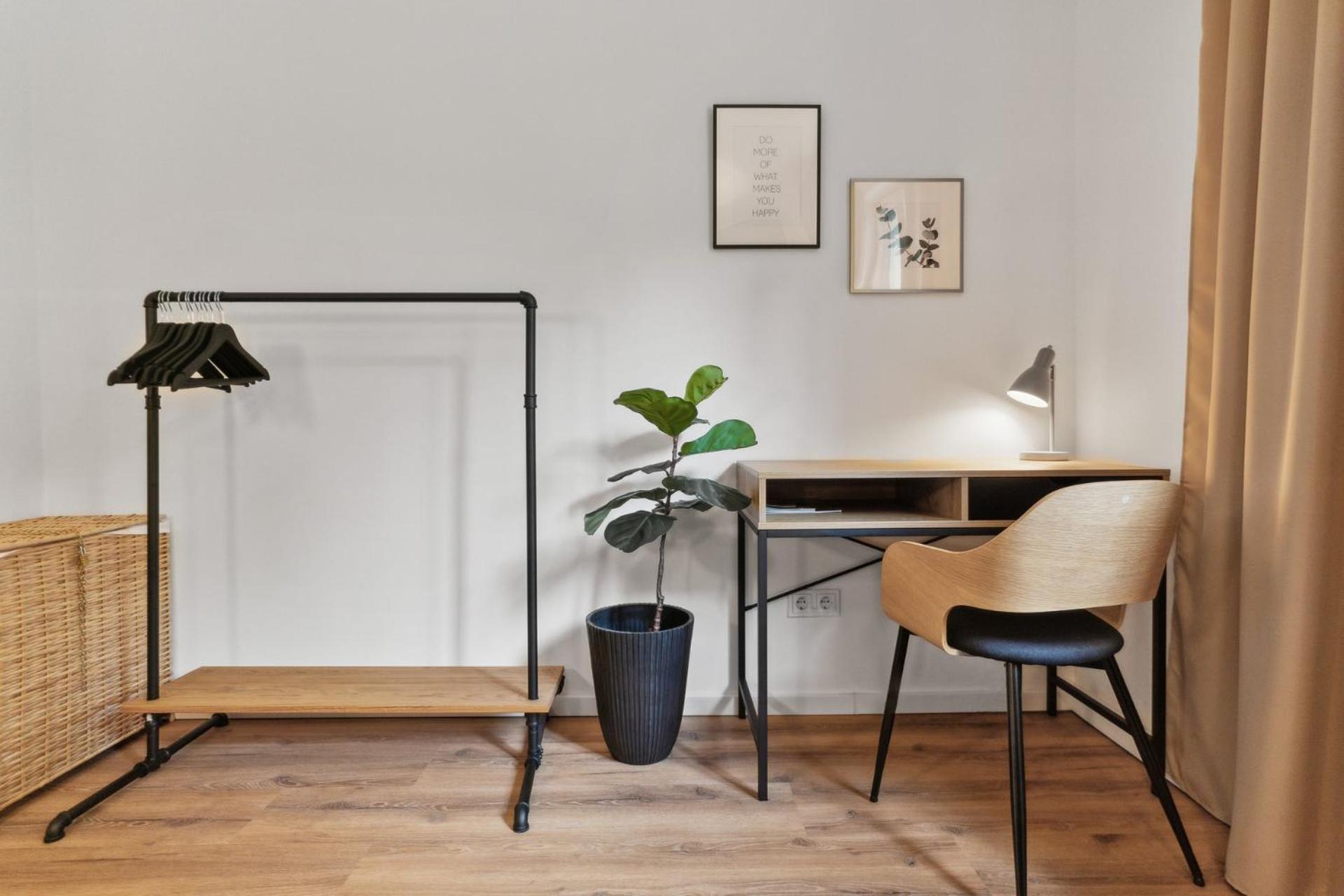 Zwei Apartments Fuer Bis Zu 8 Personen Zentral, Modern, Mit Terrasse & Balkon Bielefeld Dış mekan fotoğraf