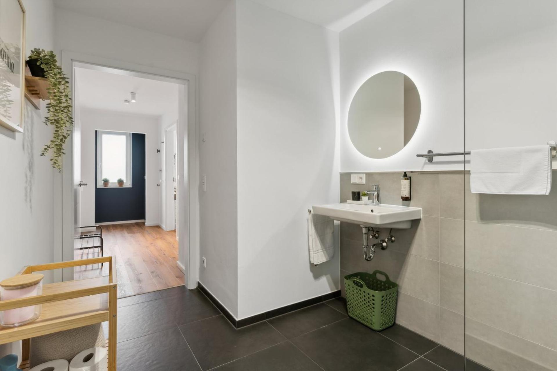 Zwei Apartments Fuer Bis Zu 8 Personen Zentral, Modern, Mit Terrasse & Balkon Bielefeld Dış mekan fotoğraf