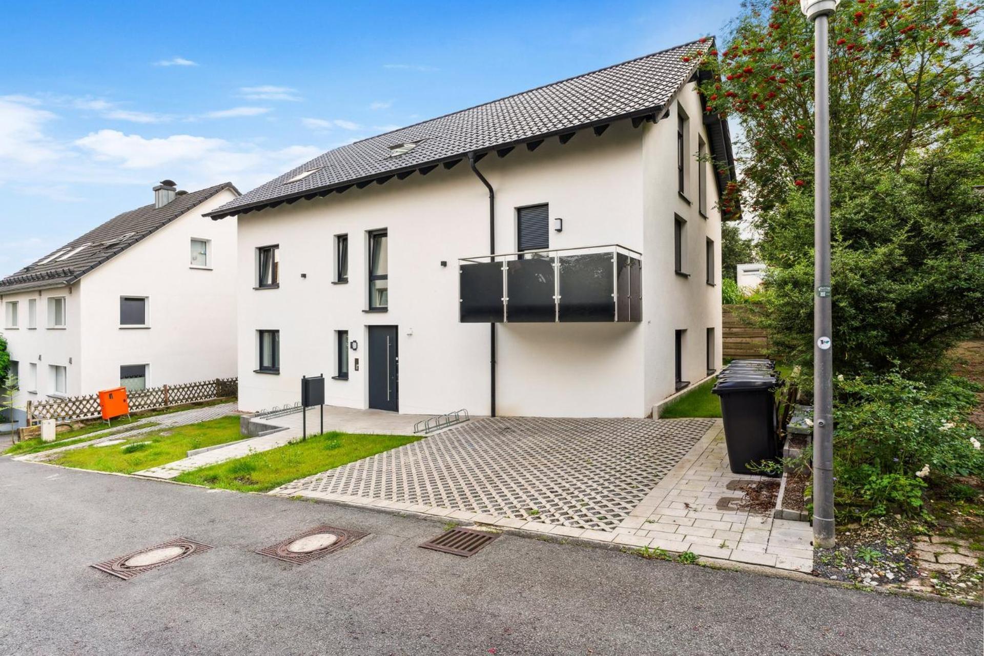 Zwei Apartments Fuer Bis Zu 8 Personen Zentral, Modern, Mit Terrasse & Balkon Bielefeld Dış mekan fotoğraf